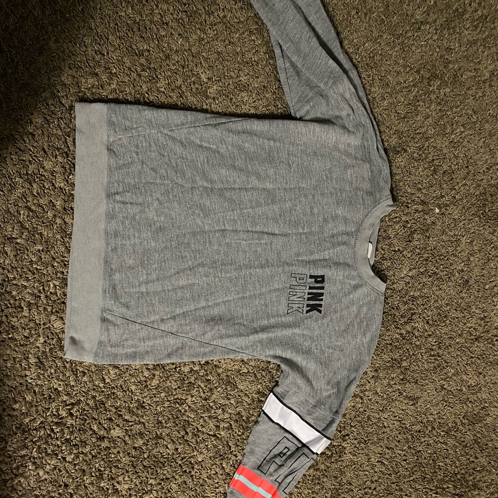 Women’s Pink Brand shirt